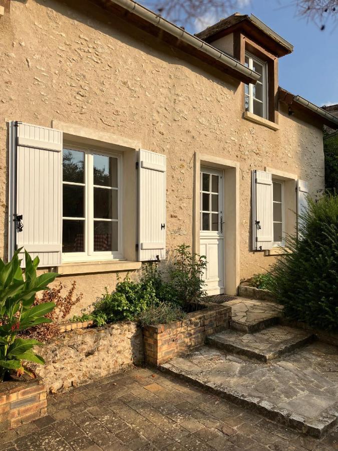 La Petite Maison De La Vallee Bazainville Экстерьер фото